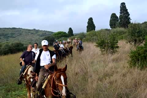 horseback trail ride in Tuscany