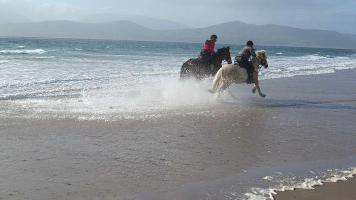 horse riding holiday in ireland