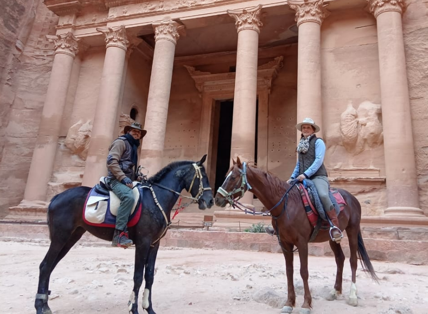 Petra à cheval