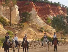 week equestrian vacation in Provence