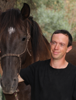 Agence de voyage a cheval - Raphael Bertrand - Guide enseignant de Tourisme Equestre