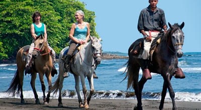horse riding trip in Costa Rica