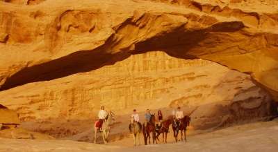 equestrian trip in jordan