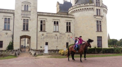 horseback trail ride loire valley