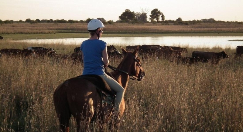 week equestrian vacation Argentina