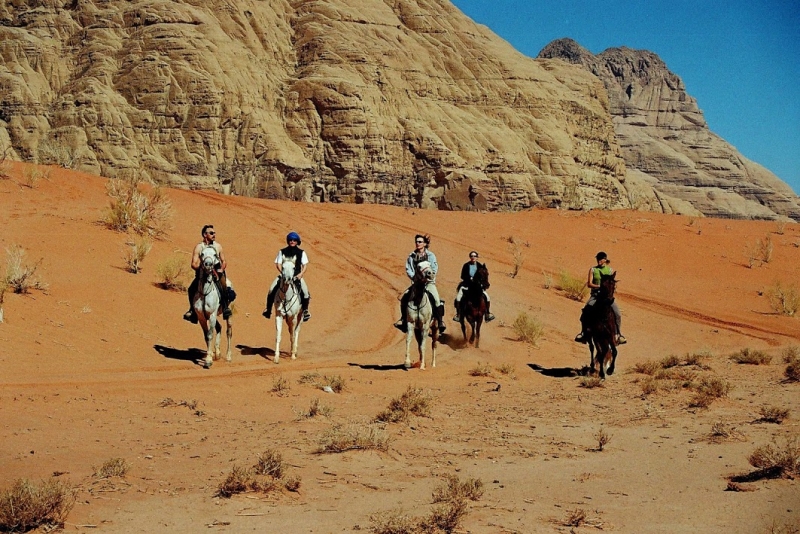 equestrian trip in jordan