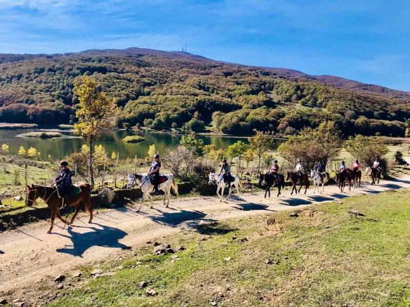 inn to inn trail ride in sicily