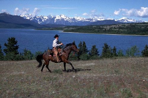dude ranch Canada
