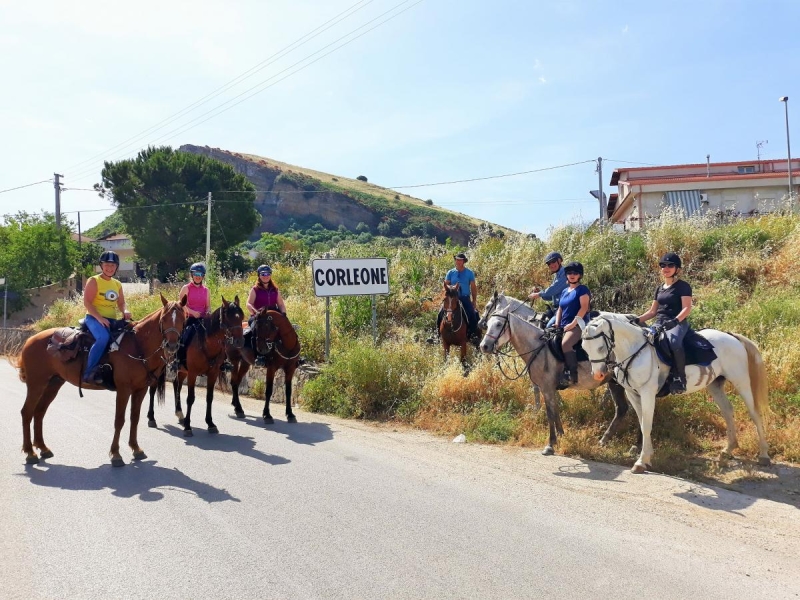 horseback ride in sicily