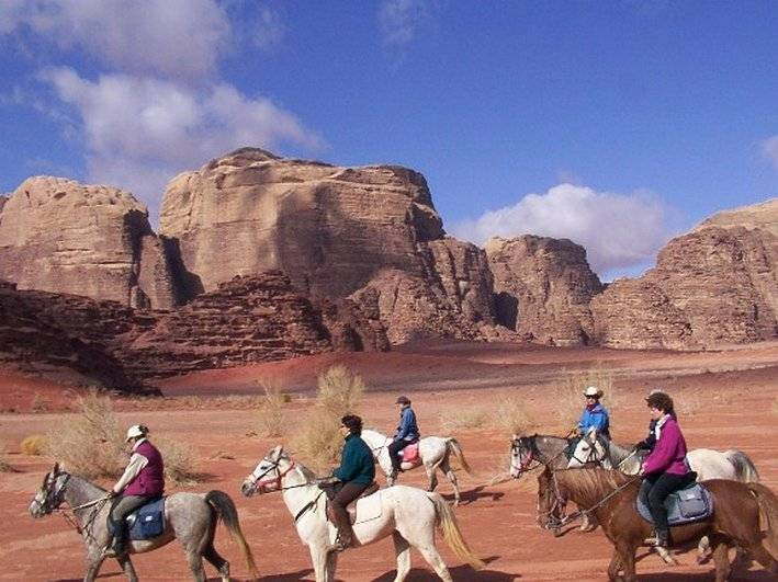 horse riding trip in jordan