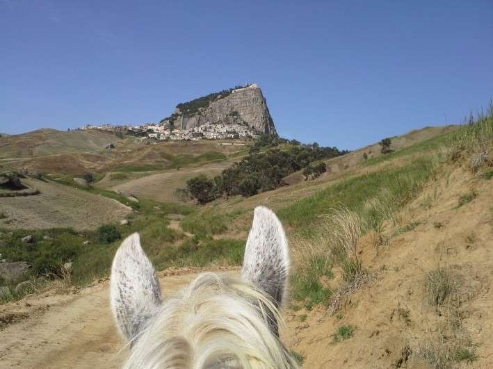 sicily horseback trail ride