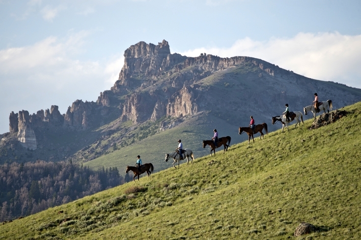 horseback riding vacation wyoming usa