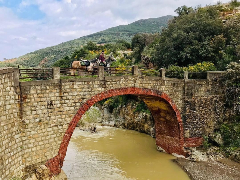 horse riding holiday sicily