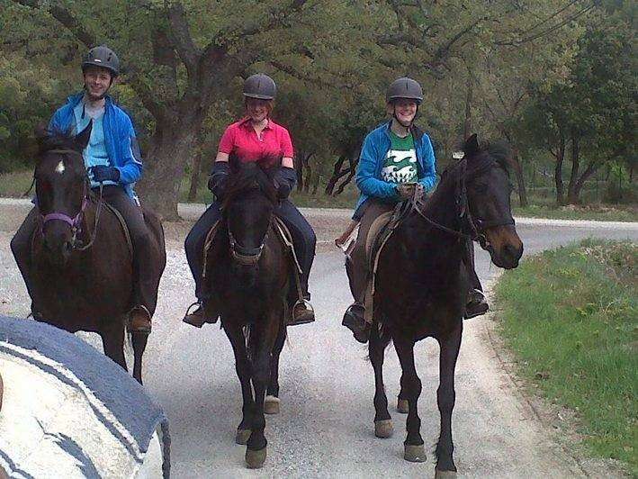 horse riding holiday in provence