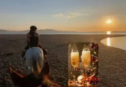 end of year equestrian holidays and eves